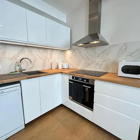 Apartment 2 Bedroom With Ac Hyères